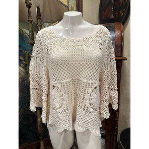 Women's LIV LOS ANGELES Cream Crochet Bell Sleeve Top M
